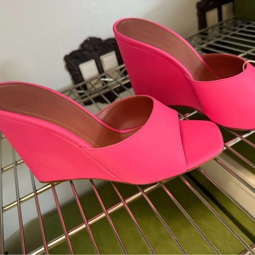 Women’s Amina Muaddi Lupita leather wedge mules Pink Wedge Sandals size 10